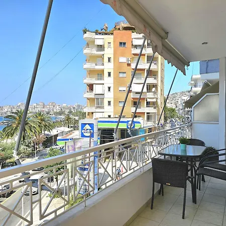 Beachfront 269 Apartment *