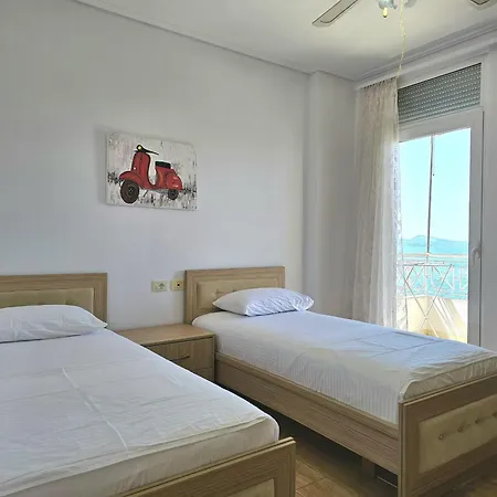 Beachfront 269 아파트 Sarandë